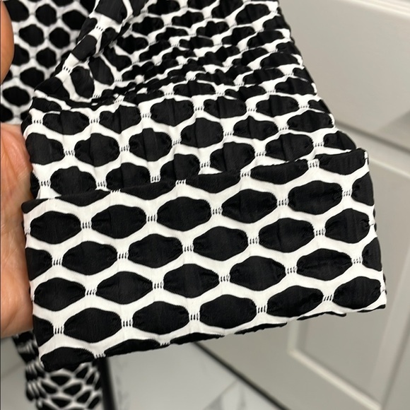 Joseph Ribkoff Black/White Patterned Jacket/Top Collar Button Down Front  Size 6 - Picture 3 of 9